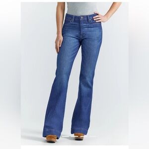 Wrangler Women's Indigo Wide Leg Jeans